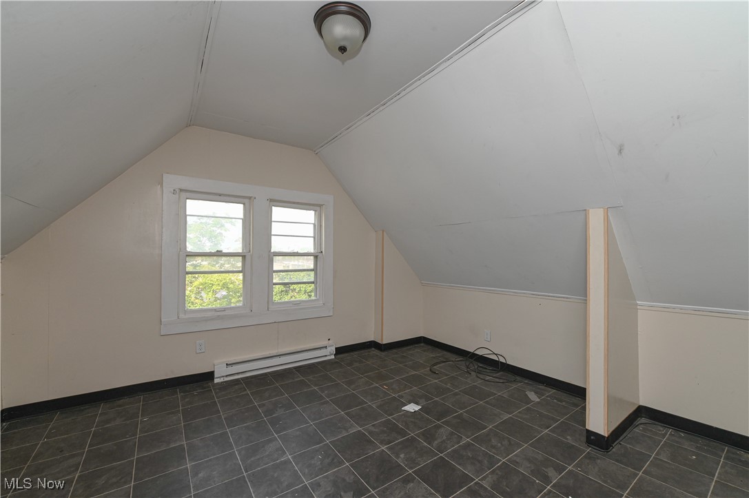 1671 Wayside Road Cleveland, OH 44112 - Photo 28 of 42