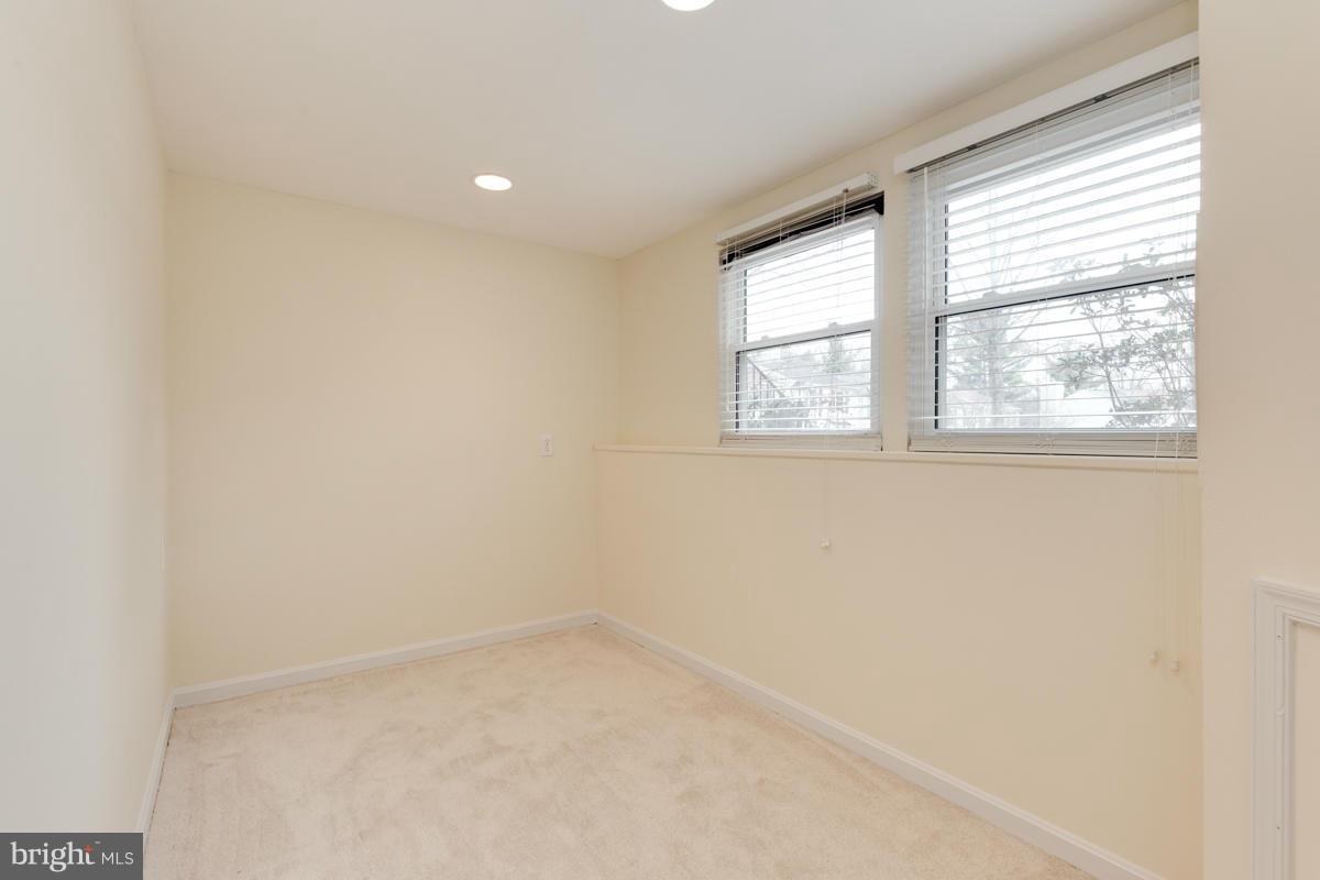 11052 Granby Court Reston, VA 20191 - Photo 20 of 28 an empty room with a window
