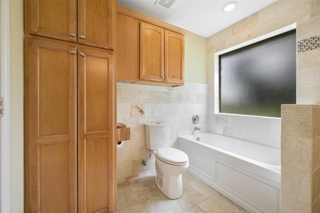 109 Castlewood Road Enchanted Oaks, TX 75156 - Photo 22 of 33