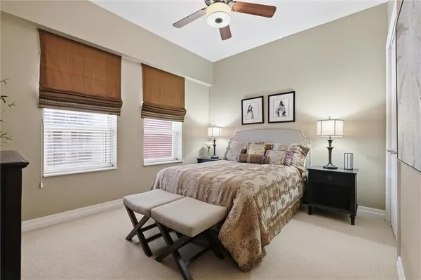 $579,000 | 4900 Central Street, Unit 305, Kansas City, MO 64112
