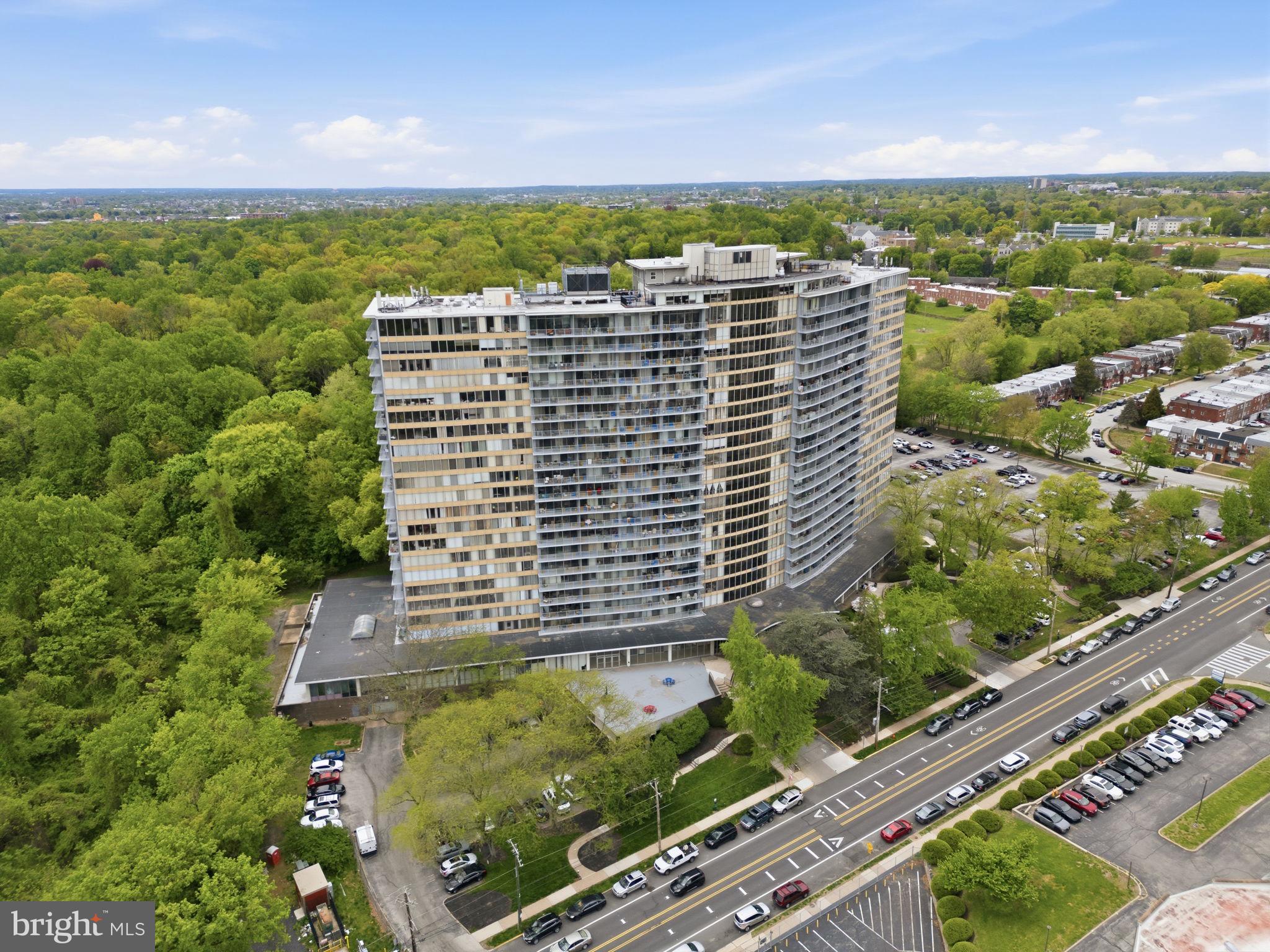 3900-00 West Ford Road, Unit 16P Philadelphia, PA 19131 - Photo 35 of 40