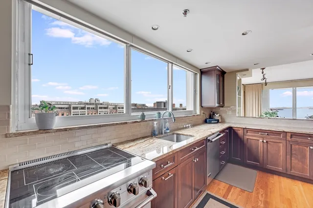 $1,799,000 | 63 Atlantic Avenue, Unit 7E, Boston, MA 02110