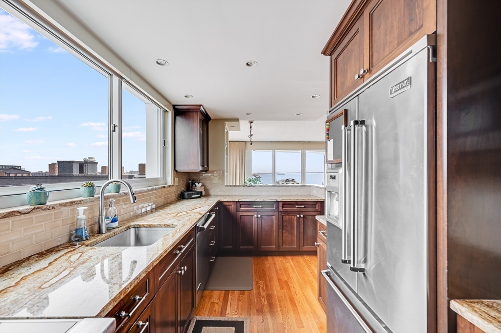 63 Atlantic Avenue, Unit 7E Boston, MA 02110 - Photo 13 of 41