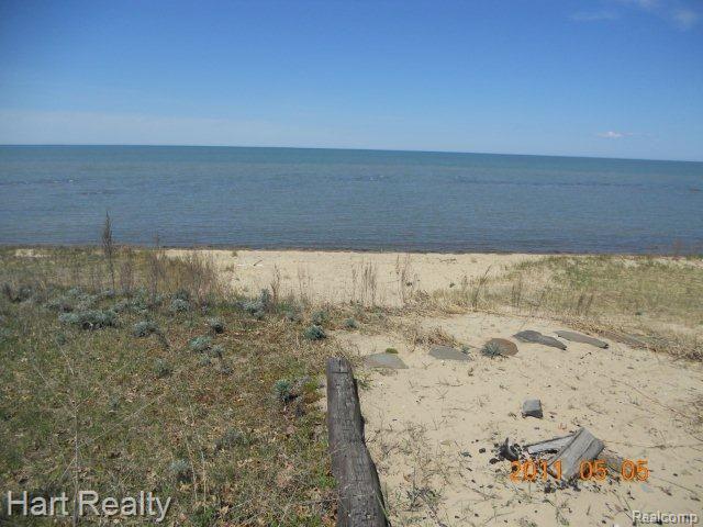 1474 Port Austin Road Port Austin, MI 48467 - Photo 2 of 20 beach