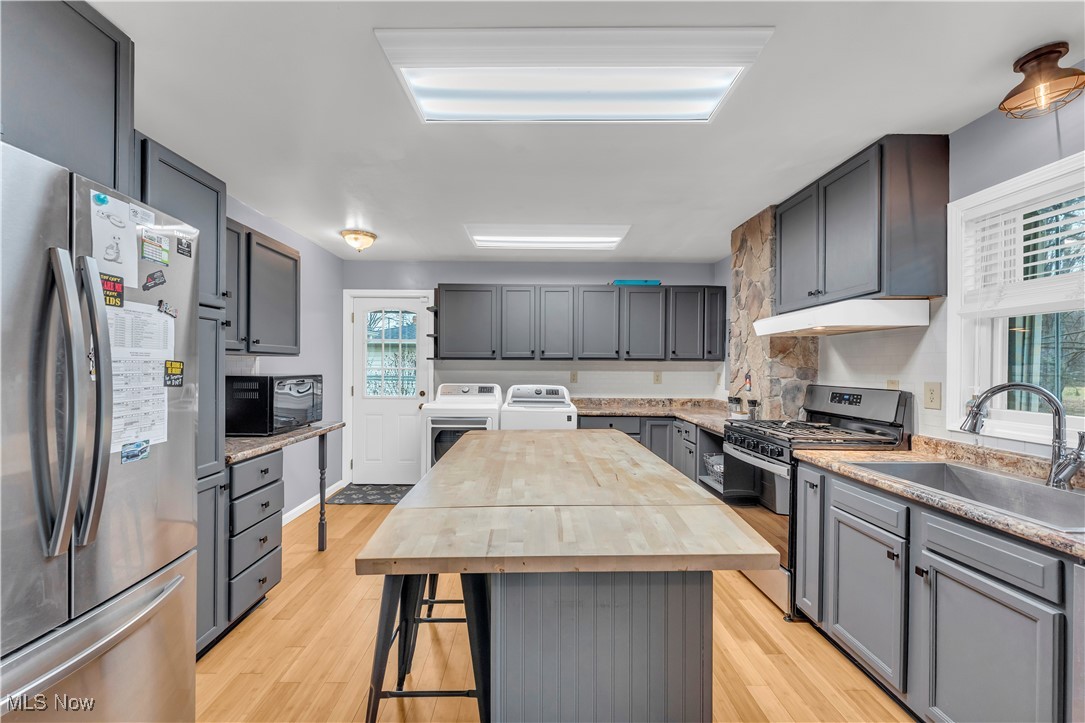 10249 West Ridge Road Elyria, OH 44035 - Photo 2 of 4 Gallery Image 2