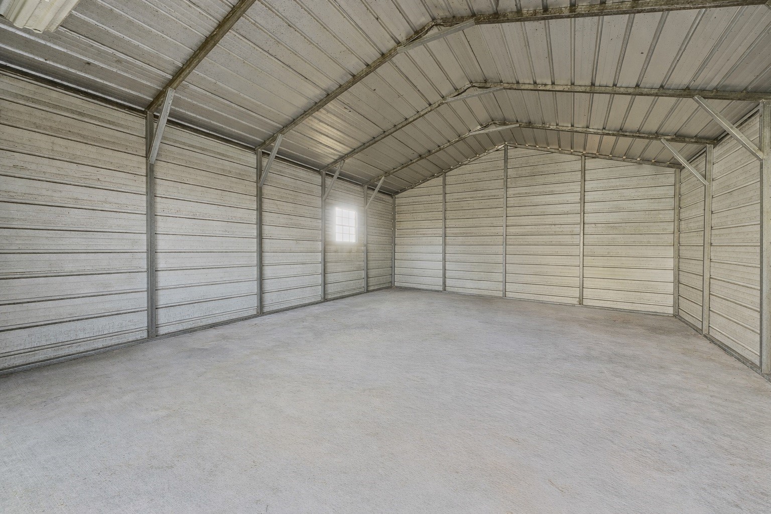 19545 Crosby Eastgate Road Crosby, TX 77532 - Photo 25 of 26 a view of a garage