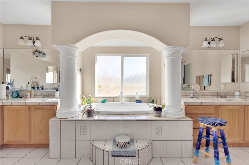 24040 Cuyama Road Apple Valley, CA 92307 - Photo 27 of 51