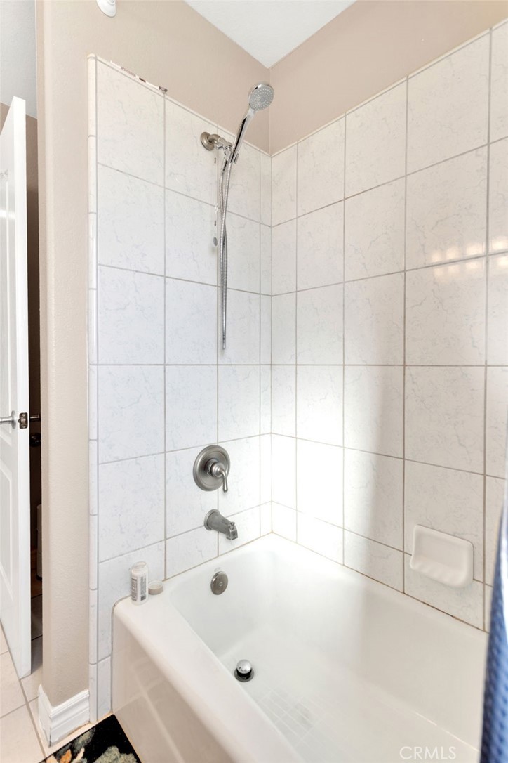 24040 Cuyama Road Apple Valley, CA 92307 - Photo 35 of 51