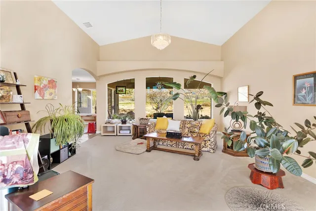 $630,000 | 24040 Cuyama Road, Apple Valley, CA 92307