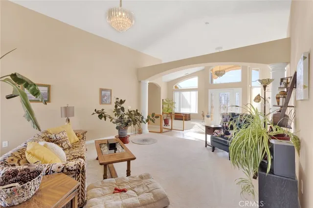 $630,000 | 24040 Cuyama Road, Apple Valley, CA 92307