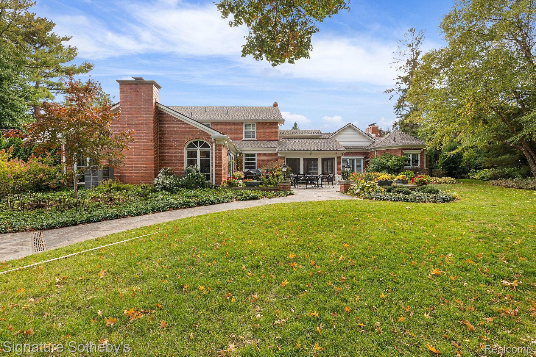 340 Keswick Road Bloomfield Hills, MI 48304 - Photo 48 of 58 Gallery Image 48