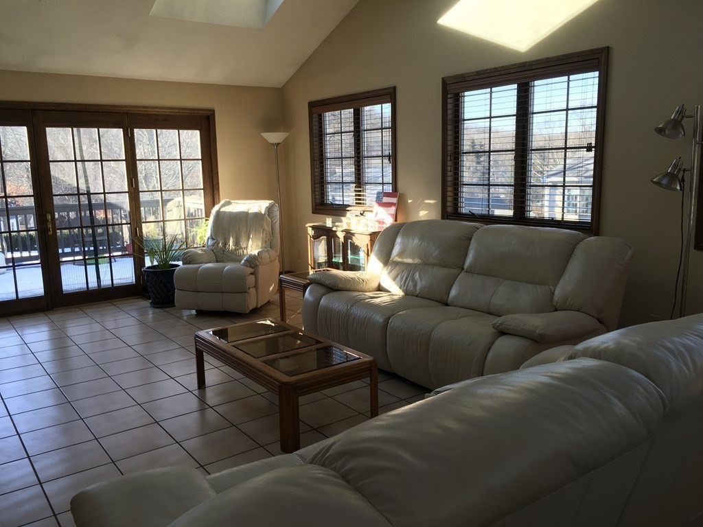 14 Old Cart Road Auburn, MA 01501 - Photo 12 of 42 Gallery Image 12