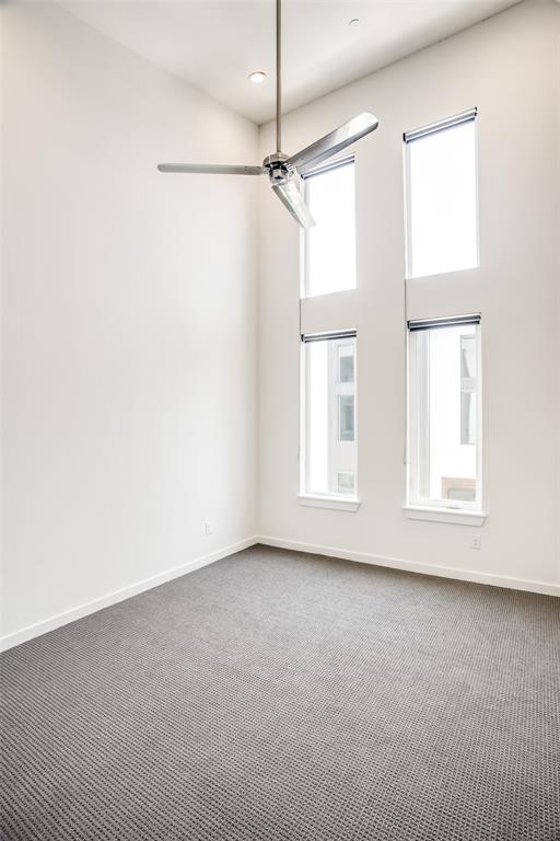 2180 Bennett Avenue, Unit 303 Dallas, TX 75206 - Photo 15 of 24 an empty room with a window