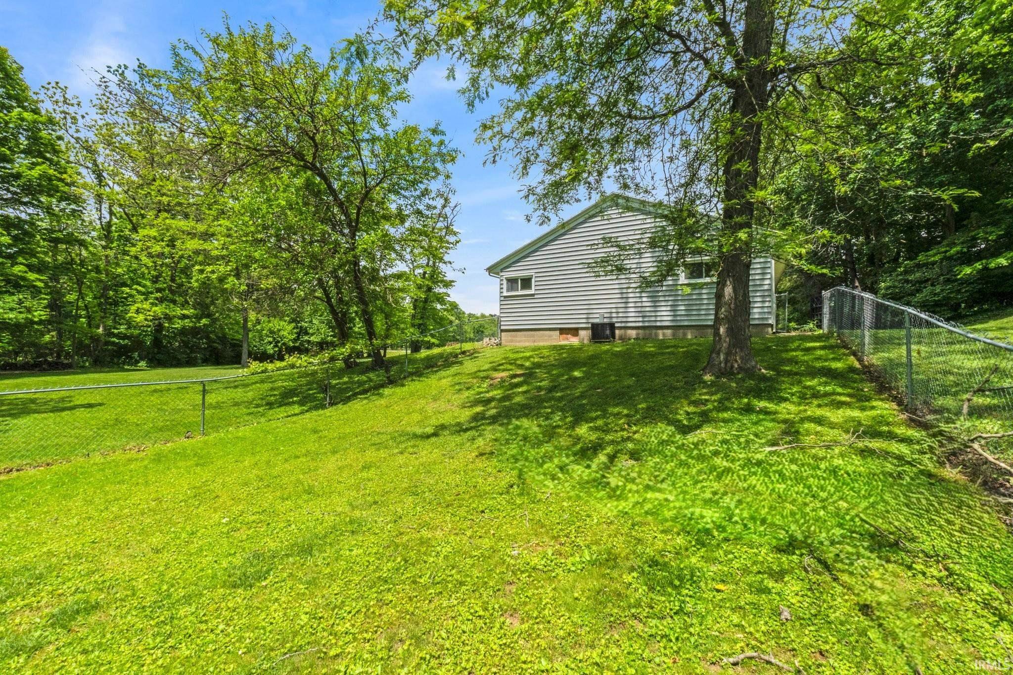 10317 Bass Road Fort Wayne, IN 46818 - Photo 6 of 28
