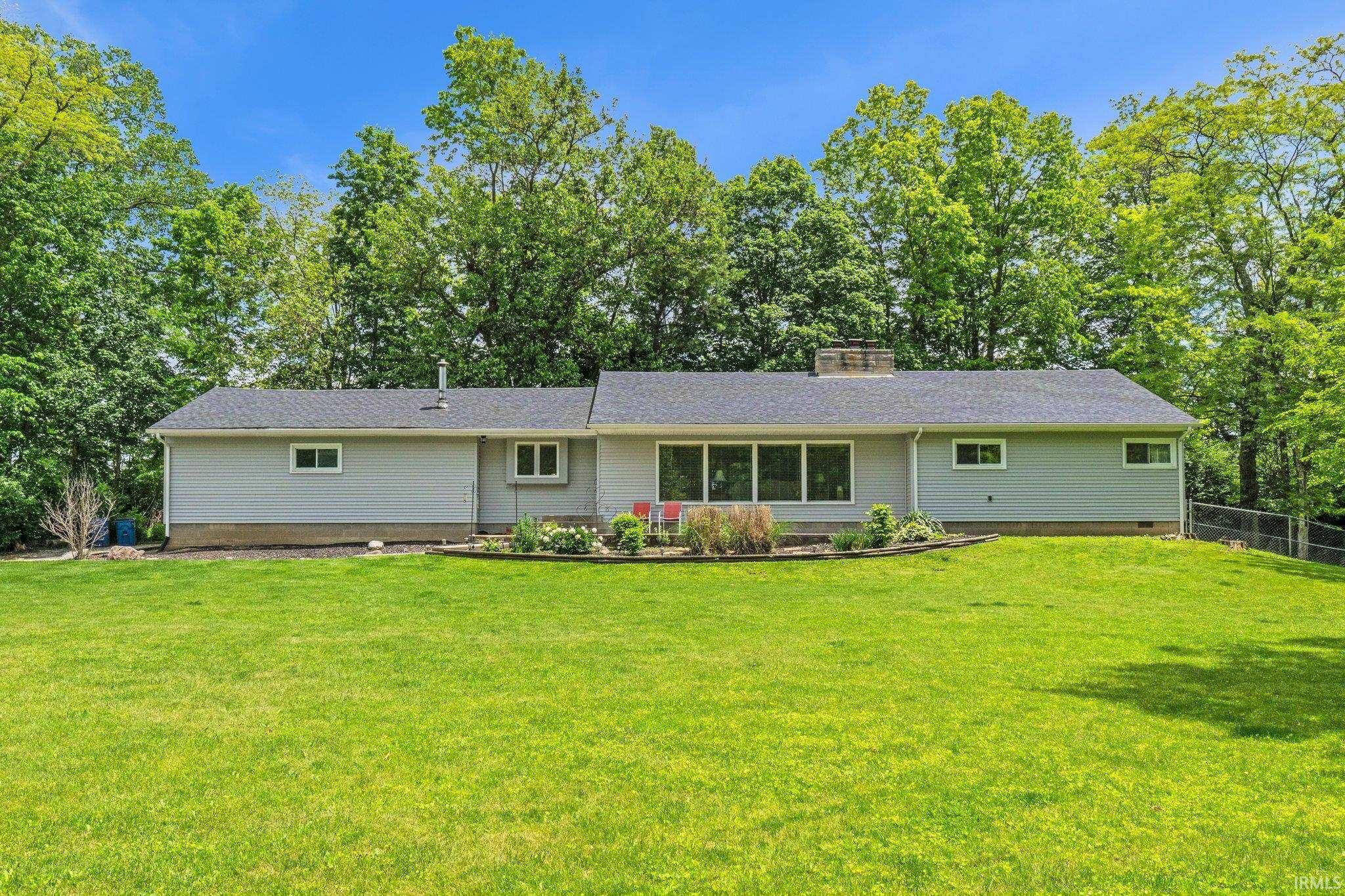 10317 Bass Road Fort Wayne, IN 46818 - Photo 8 of 28