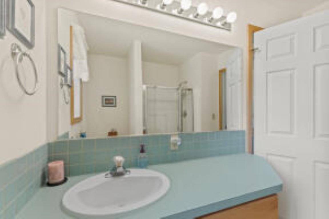 124 West Trappers Loop Chewelah, WA 99109 - Photo 12 of 22