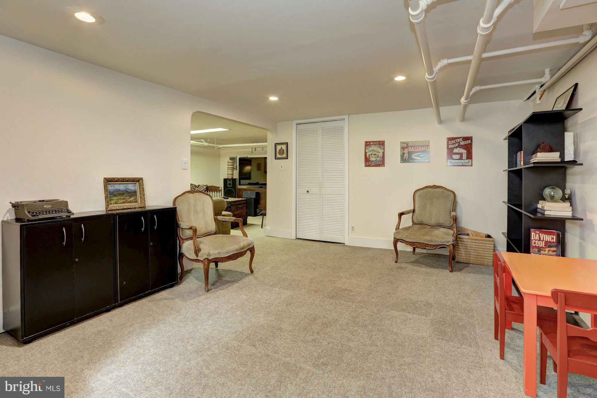 2009 Glen Ross Road Silver Spring, MD 20910 - Photo 14 of 26 Family Room/Play Room