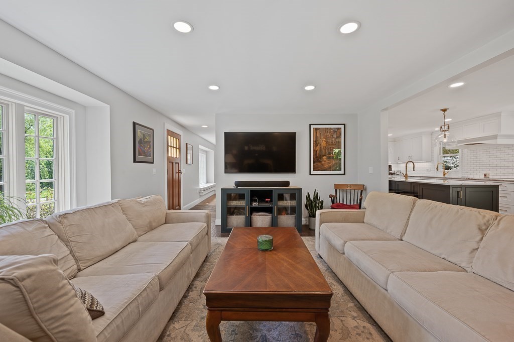 3 Squantum Road Paxton, MA 01612 - Photo 8 of 34 Gallery Image 8