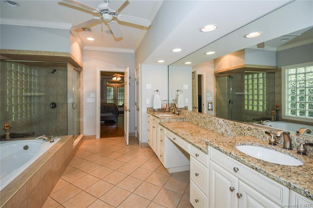 1407 Windy Ridge Road Charlotte, NC 28270 - Photo 12 of 24