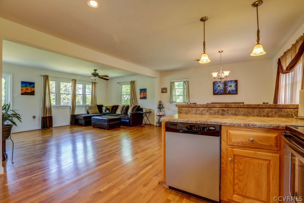 2849 Moyer Road Powhatan, VA 23139 - Photo 6 of 20 Gallery Image 6