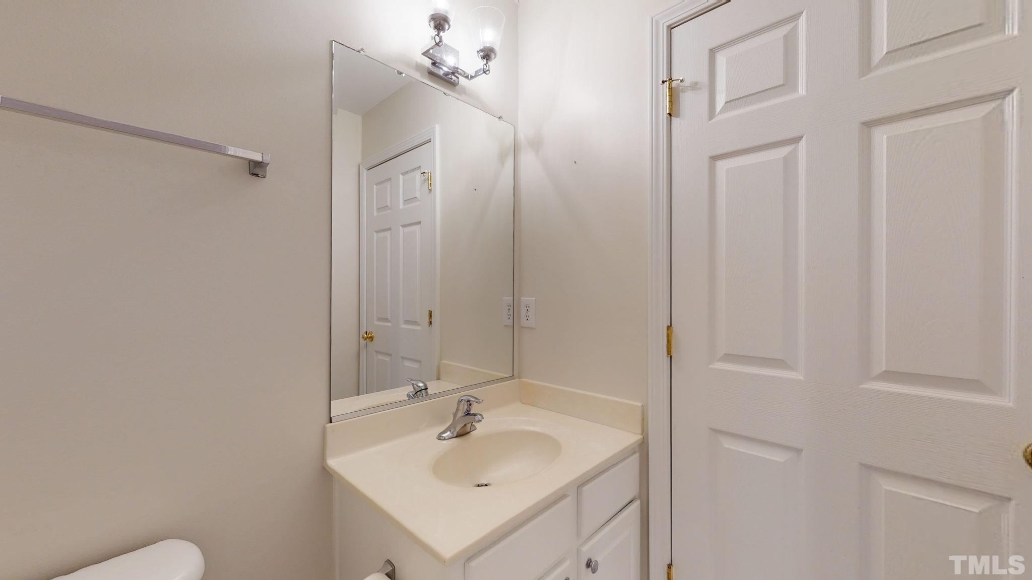 10416 Chandler Way Raleigh, NC 27614 - Photo 34 of 37 Gallery Image 34