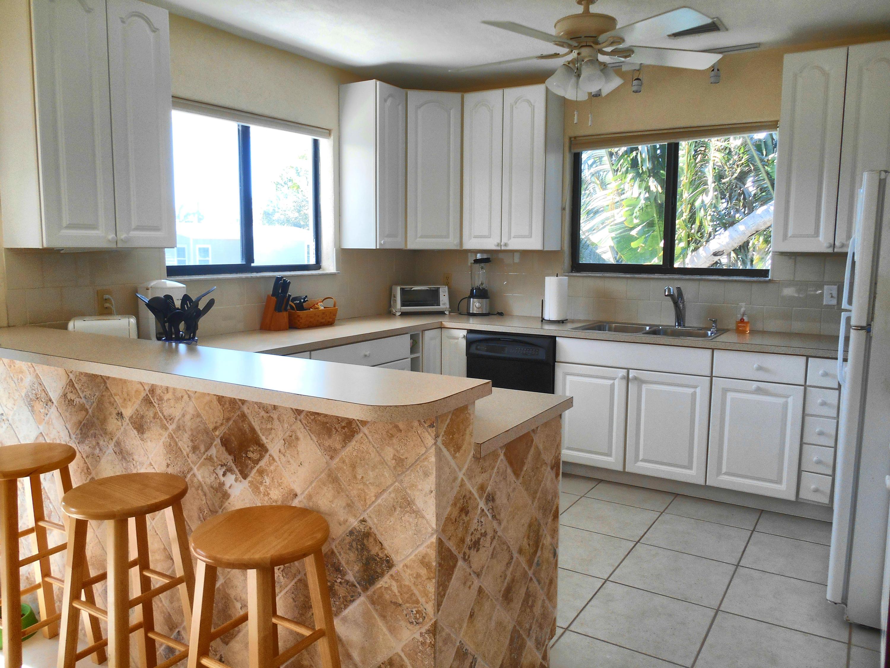 400 La Fitte Road Summerland Key, FL 33042 - Photo 6 of 18 Kitchen