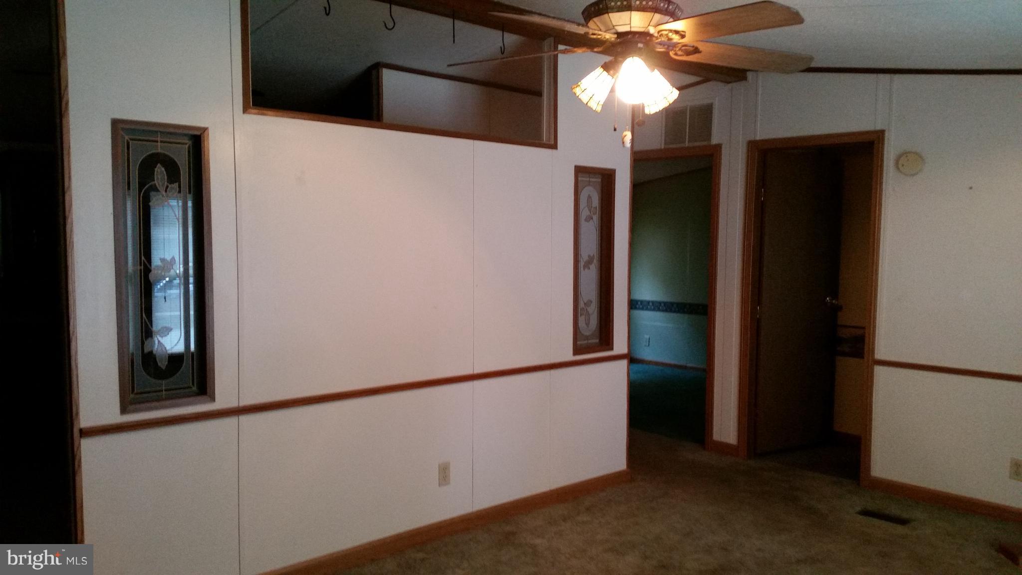 183 Sun Valley Road Elizabethtown, PA 17022 - Photo 3 of 16 Gallery Image 3