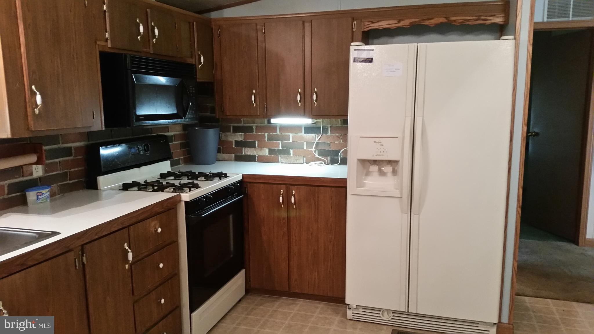 183 Sun Valley Road Elizabethtown, PA 17022 - Photo 6 of 16 Gallery Image 6