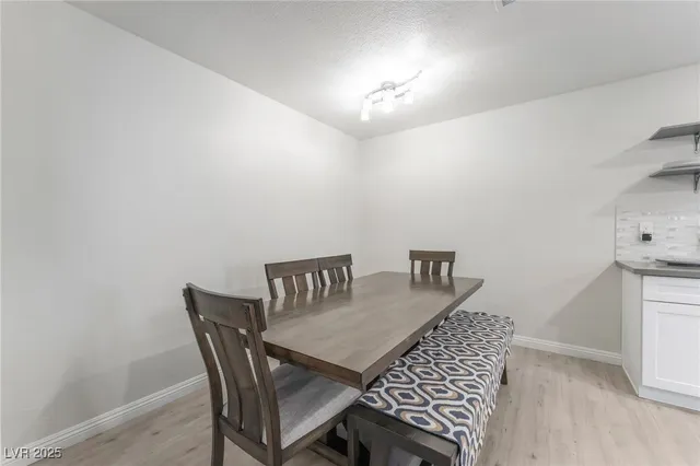 $2,500 | 3209 Kings Way, Las Vegas, NV 89102