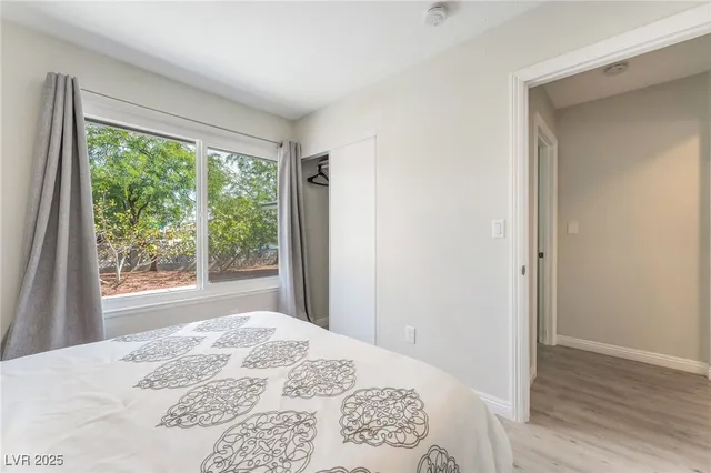 $2,500 | 3209 Kings Way, Las Vegas, NV 89102