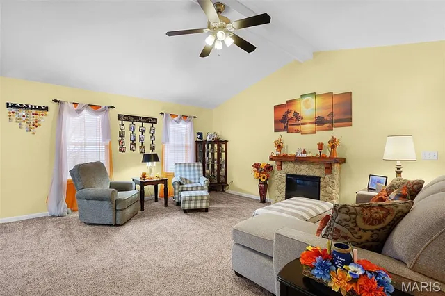 $289,900 | 1019 Huntington Drive, Troy, MO 63379