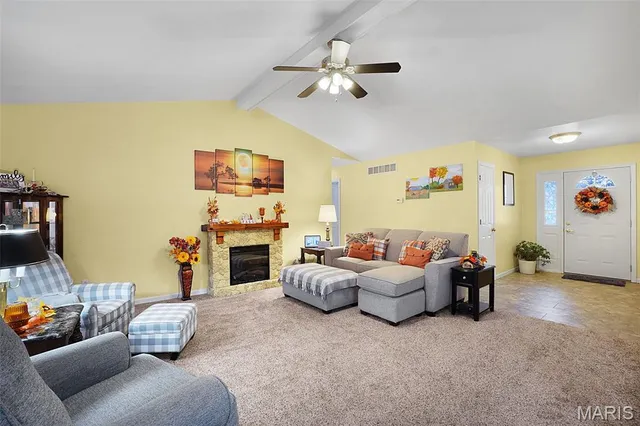 $289,900 | 1019 Huntington Drive, Troy, MO 63379