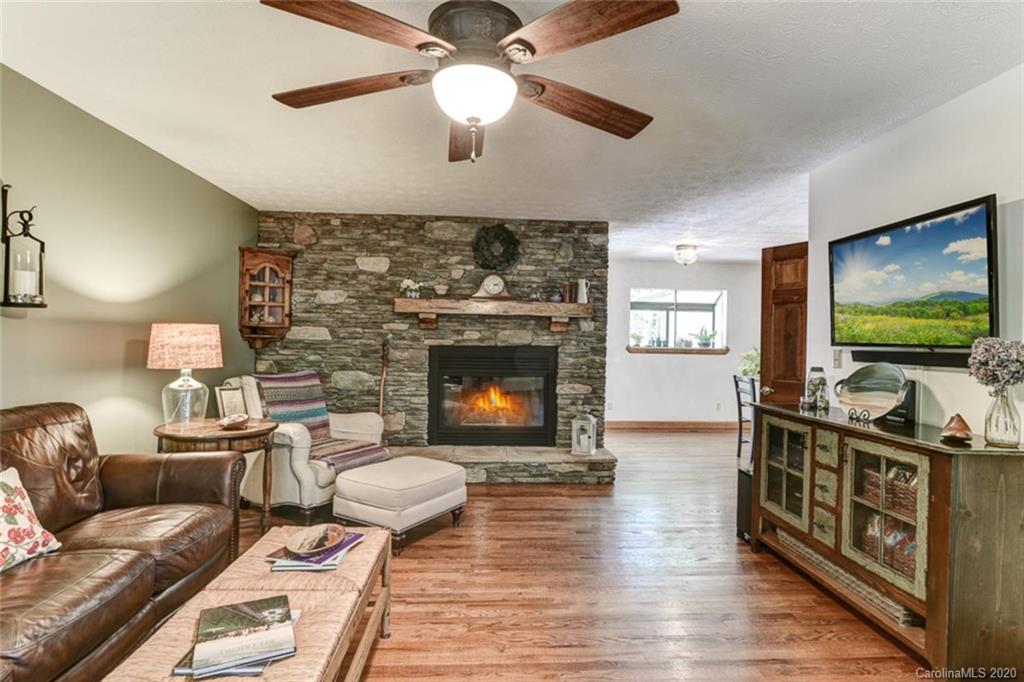 156 Ridge Road Candler, NC 28715 - Photo 11 of 40 Gallery Image 11