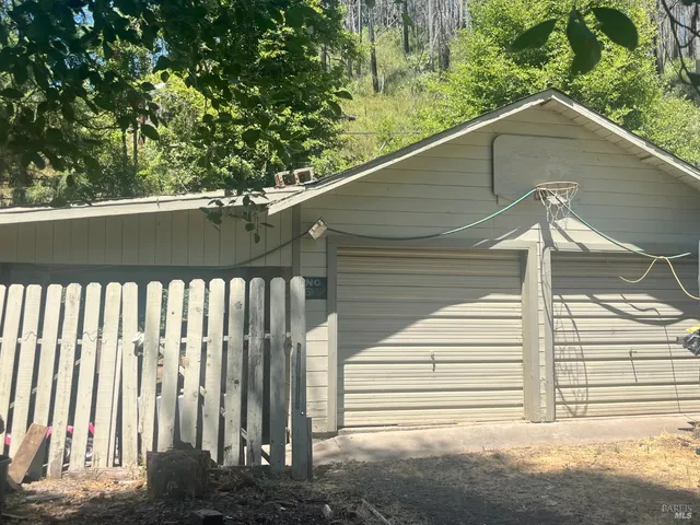 a side view of a house