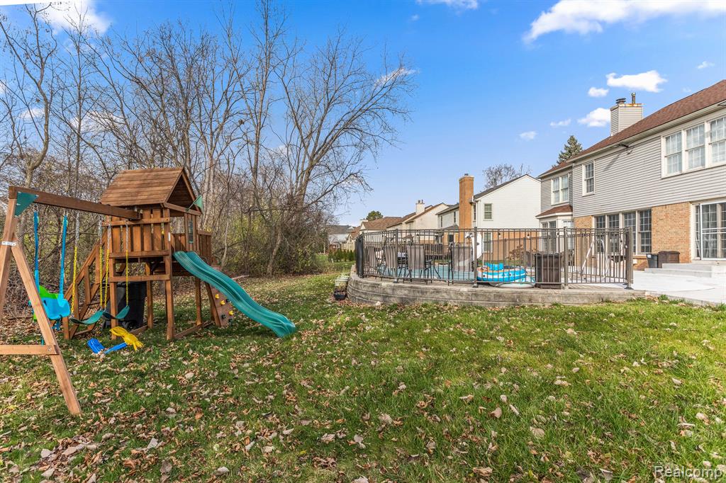 46954 Mornington Road Canton, MI 48188 - Photo 55 of 63