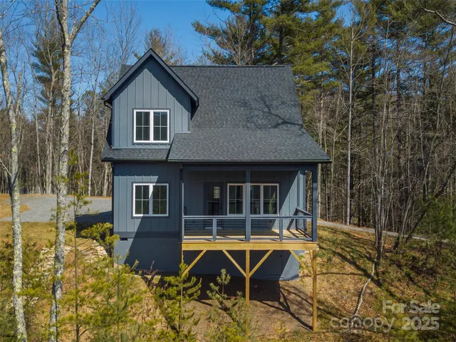 $649,500 | 410 Dream Valley Drive, Clyde, NC 28721