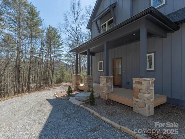 $649,500 | 410 Dream Valley Drive, Clyde, NC 28721