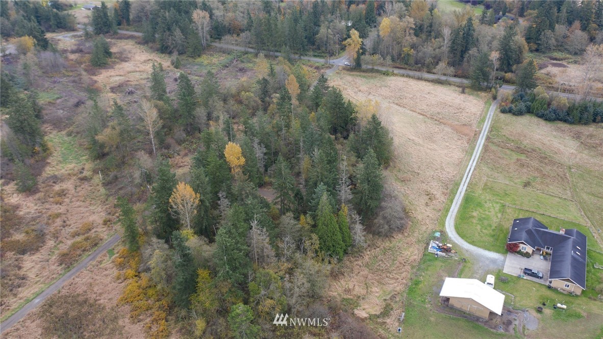 4108 Loomis Trail Road Blaine, WA 98230 - Photo 12 of 13 Gallery Image 12