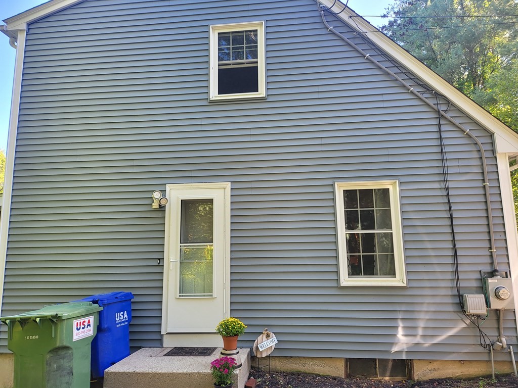 329 Mill Valley Road Belchertown, MA 01007 - Photo 6 of 25 Gallery Image 6