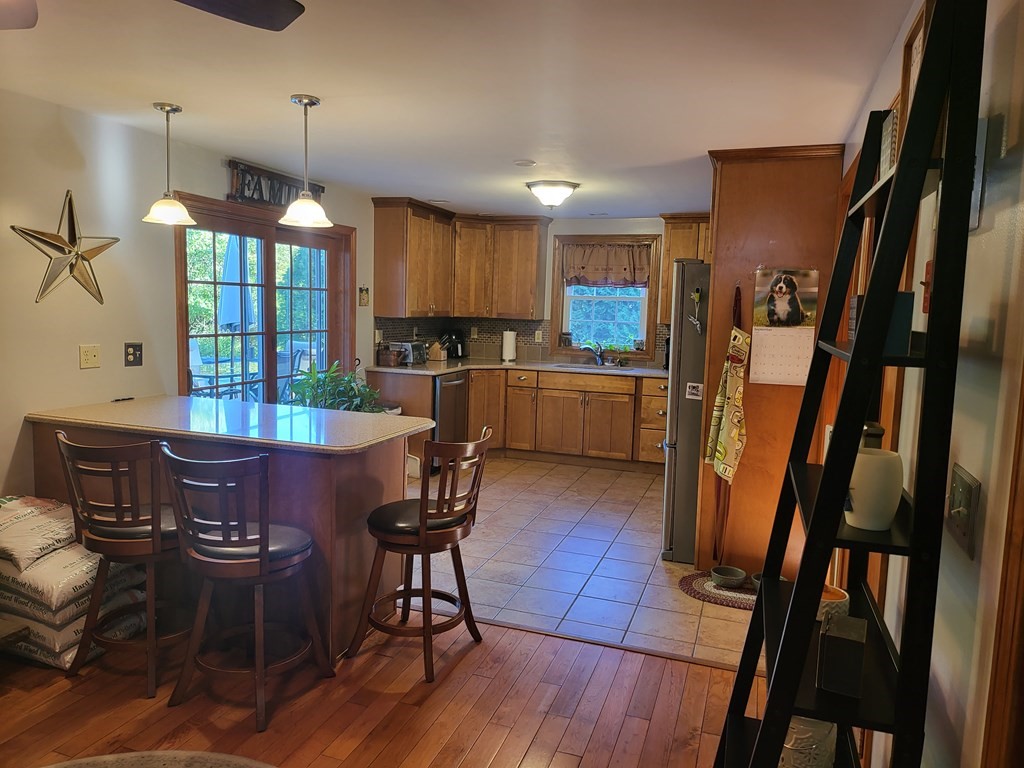 329 Mill Valley Road Belchertown, MA 01007 - Photo 7 of 25 Gallery Image 7