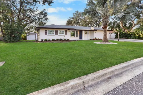 $649,000 | 772 Palmer Road, Belleair Bluffs, FL 33770