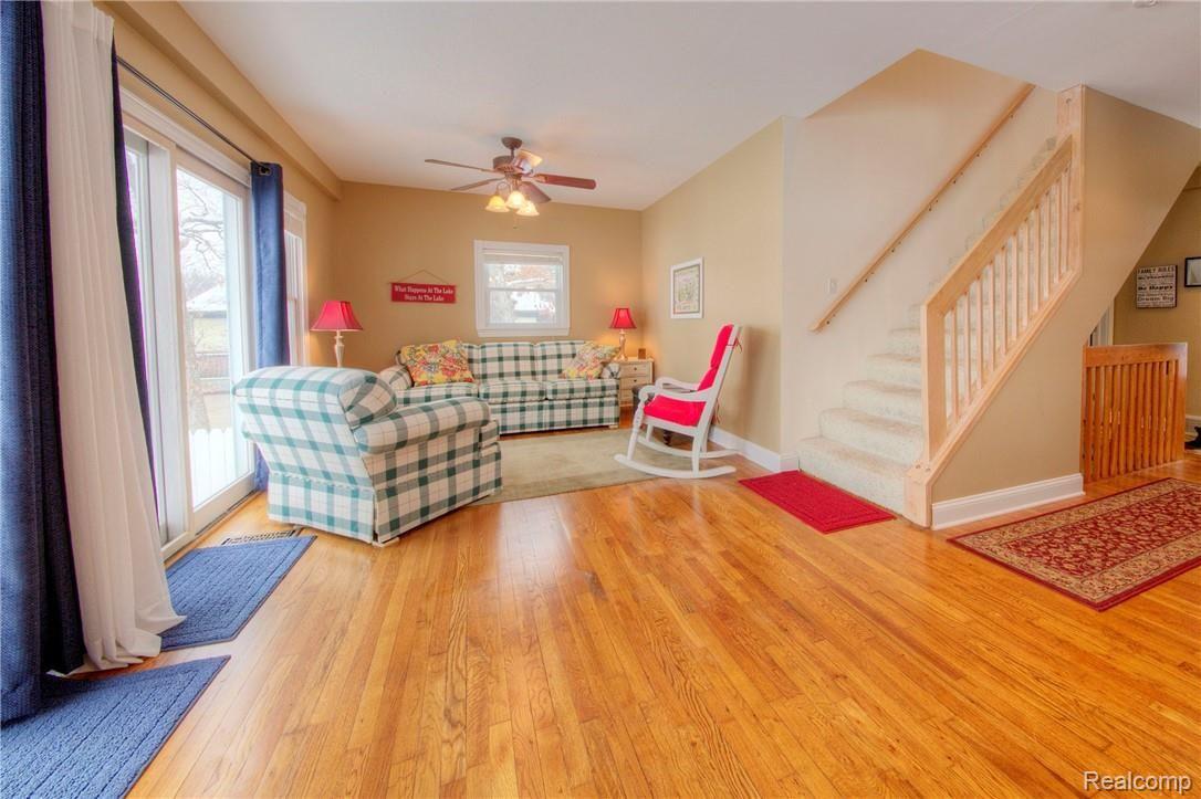 3276 Rush Lake Road Pinckney, MI 48169 - Photo 21 of 48 930A3730_1_2.jpg