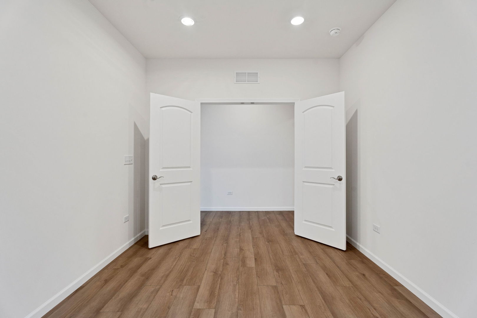 3295 Wildlight Road Aurora, IL 60503 - Photo 11 of 20 Gallery Image 11