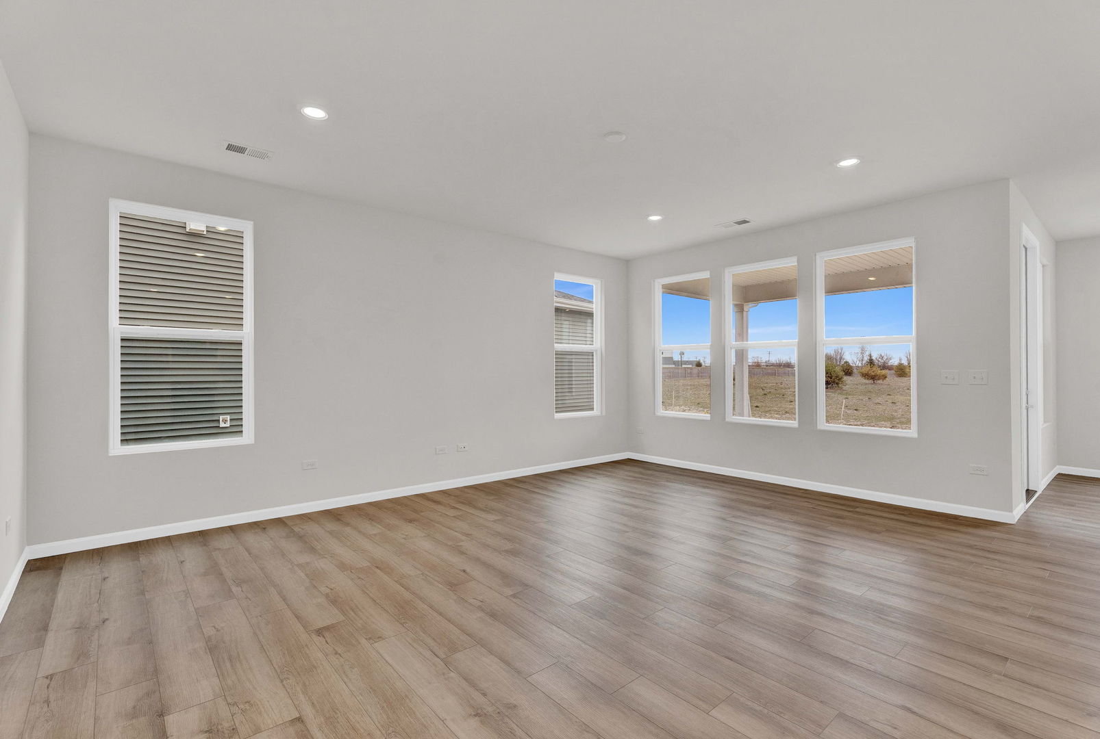 3295 Wildlight Road Aurora, IL 60503 - Photo 13 of 20 Gallery Image 13