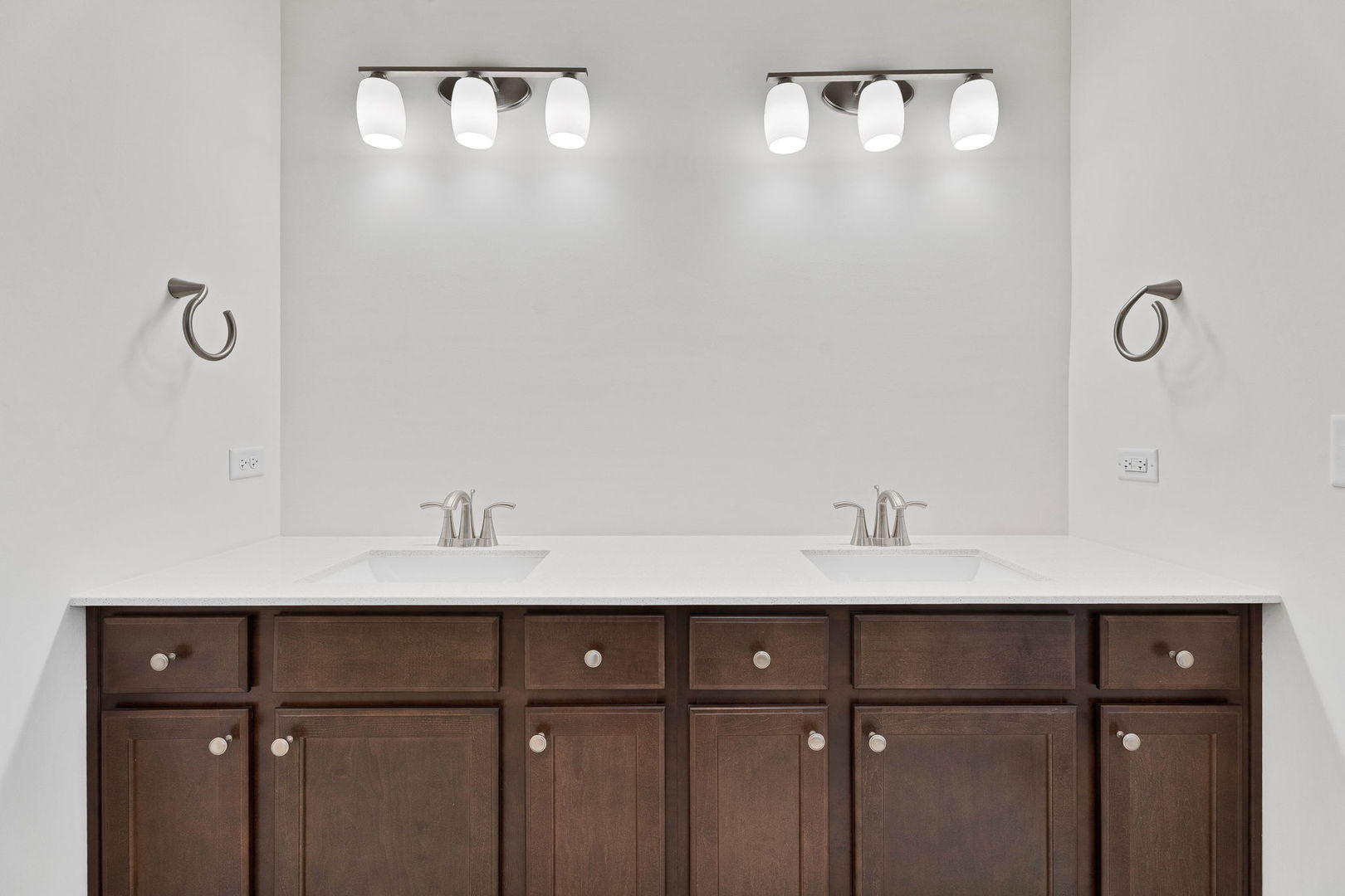 3295 Wildlight Road Aurora, IL 60503 - Photo 17 of 20 Gallery Image 17