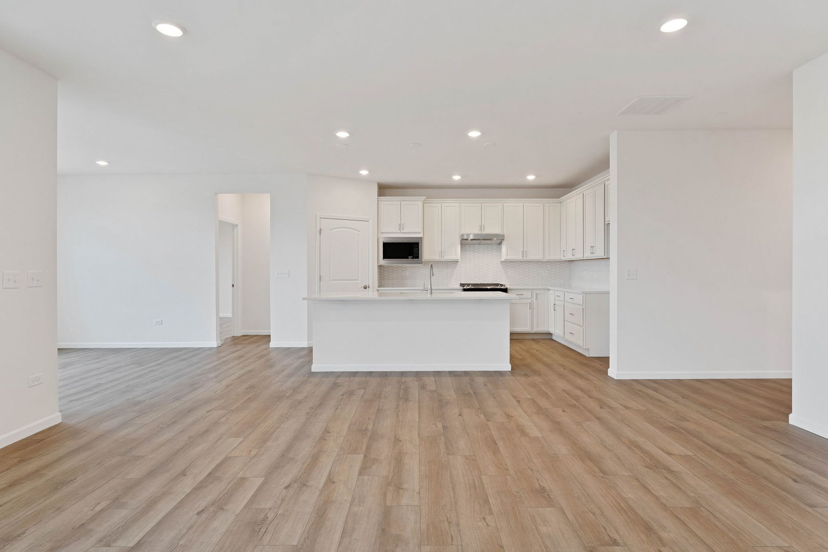 3295 Wildlight Road Aurora, IL 60503 - Photo 6 of 20 Gallery Image 6
