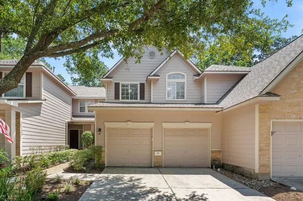 $323,800 | 97 East Greenhill Terrace Place, The Woodlands, TX 77382