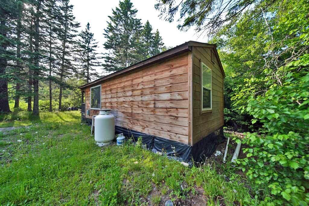 2236 Bancroft Road Bancroft, ME 04497 - Photo 13 of 40 cabin-amish-camp-me