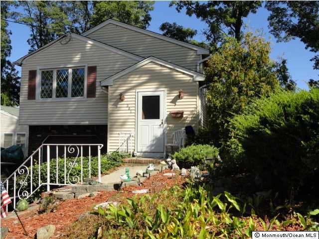 361 Middle Road Hazlet, NJ 07730 - Photo 1 of 20 Primary Photo