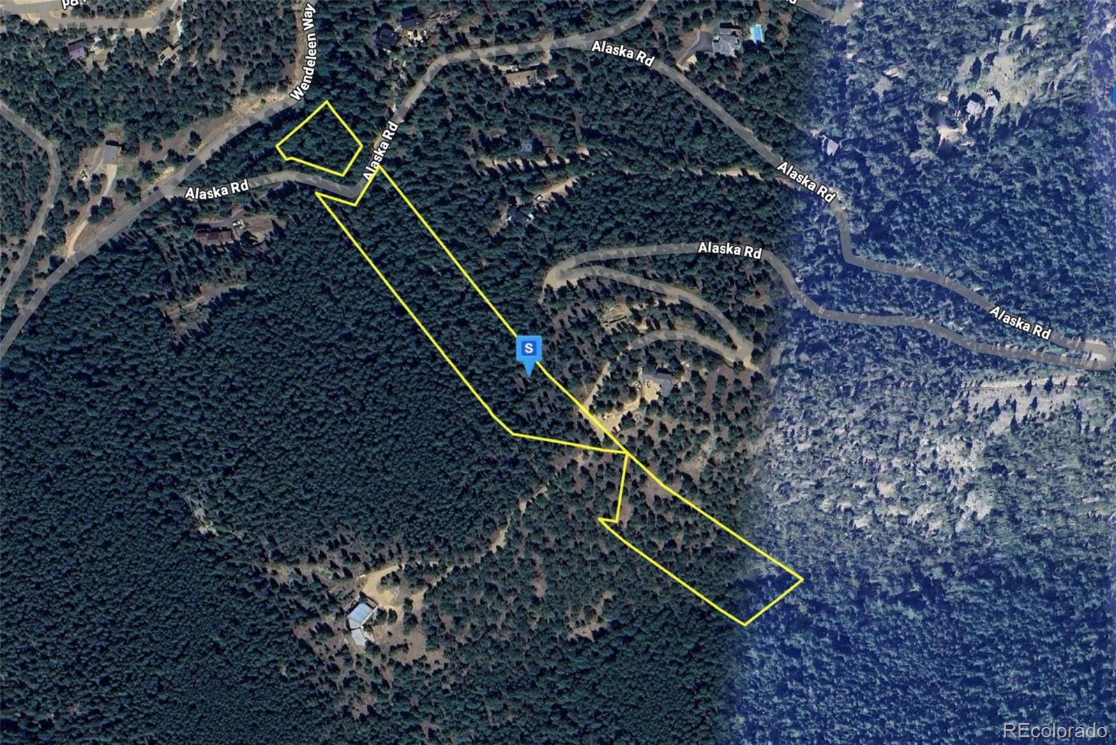 888 Alaska Road Boulder, CO 80302 - Photo 1 of 5 a view of a yard